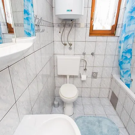 Cekovic 2 By Interhome Lägenhet *