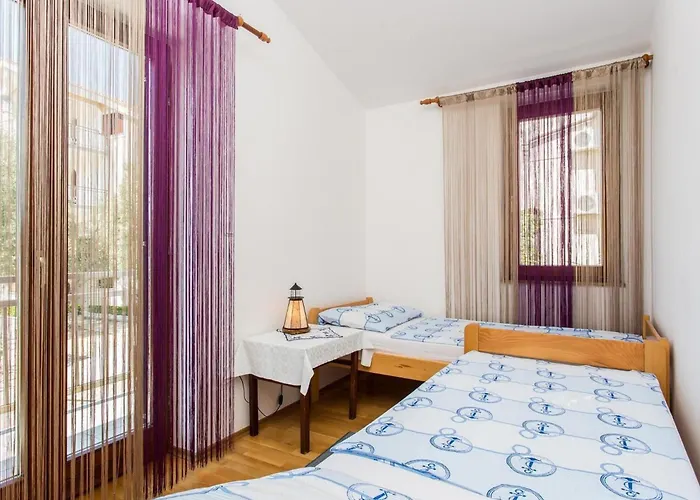 Lägenhet Cekovic 2 By Interhome